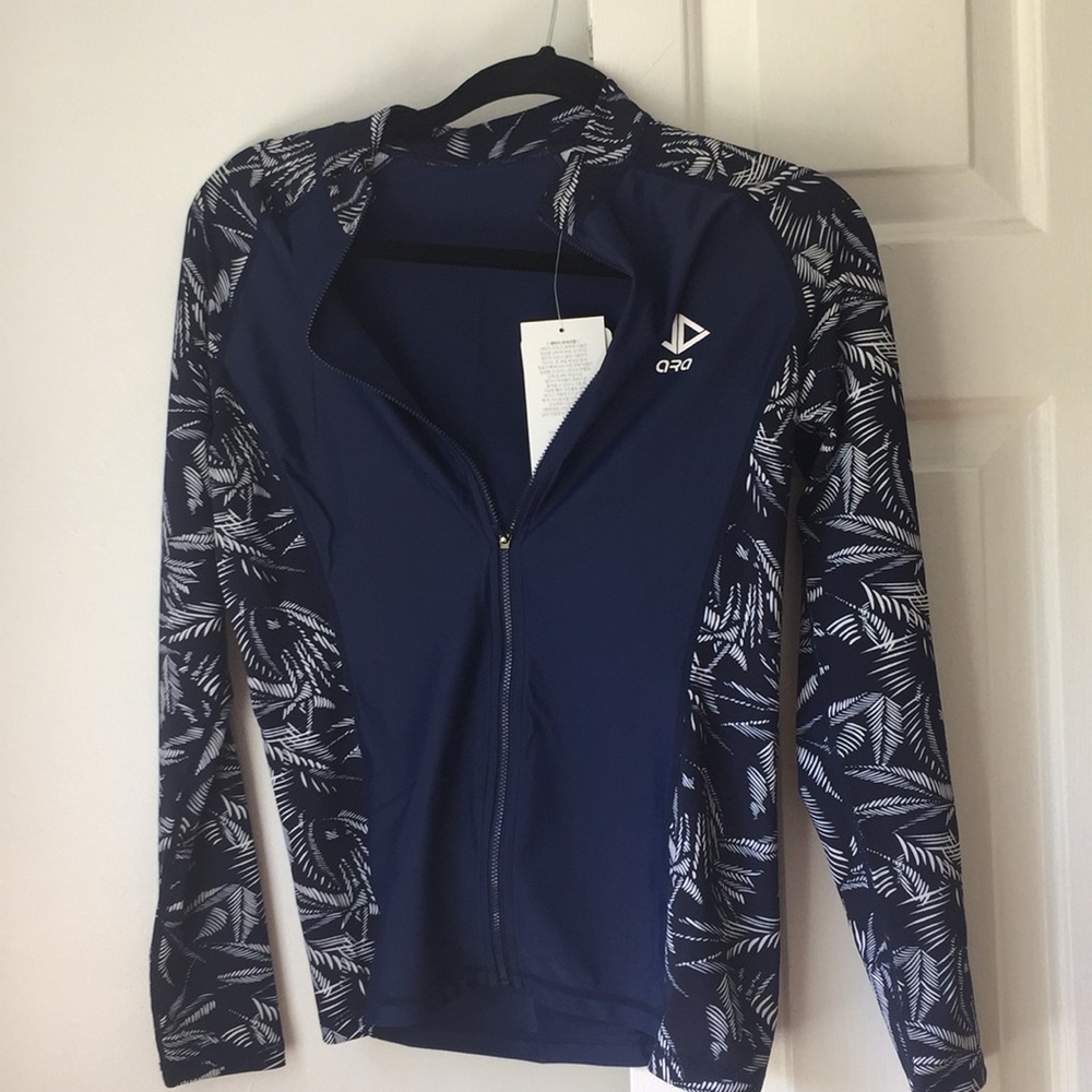 ARA Swim Top- Skin Cancer Foundation UPF  50+